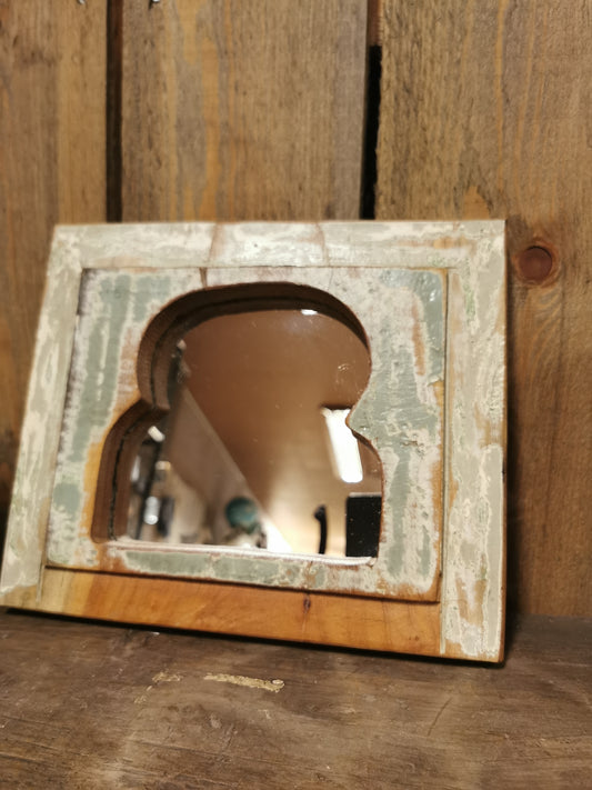 Indisk speil nr2. H 21,5cm B 25cm