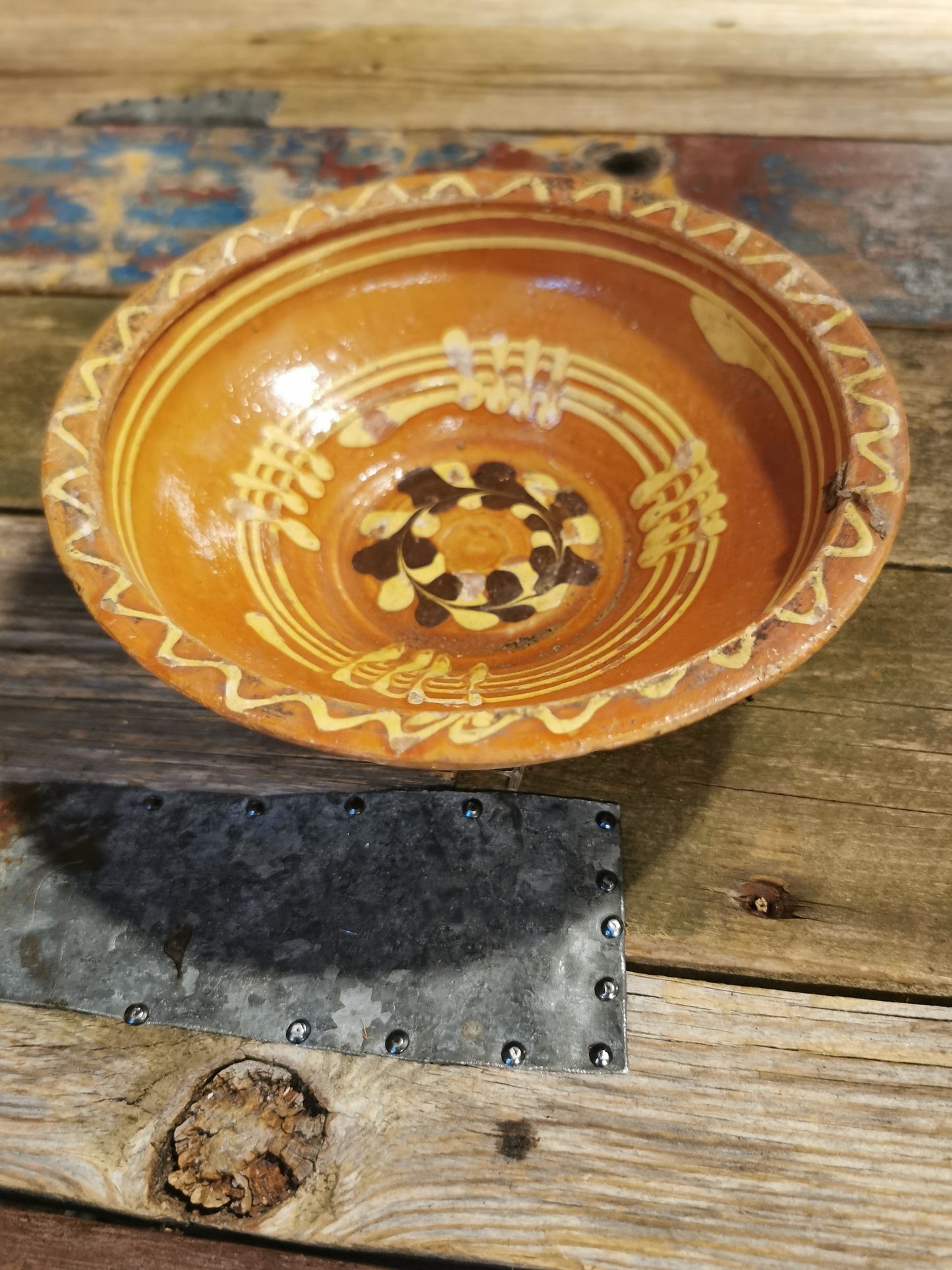Ungarnsk skål (H 5.5 cm x D 16.5 cm) nr4