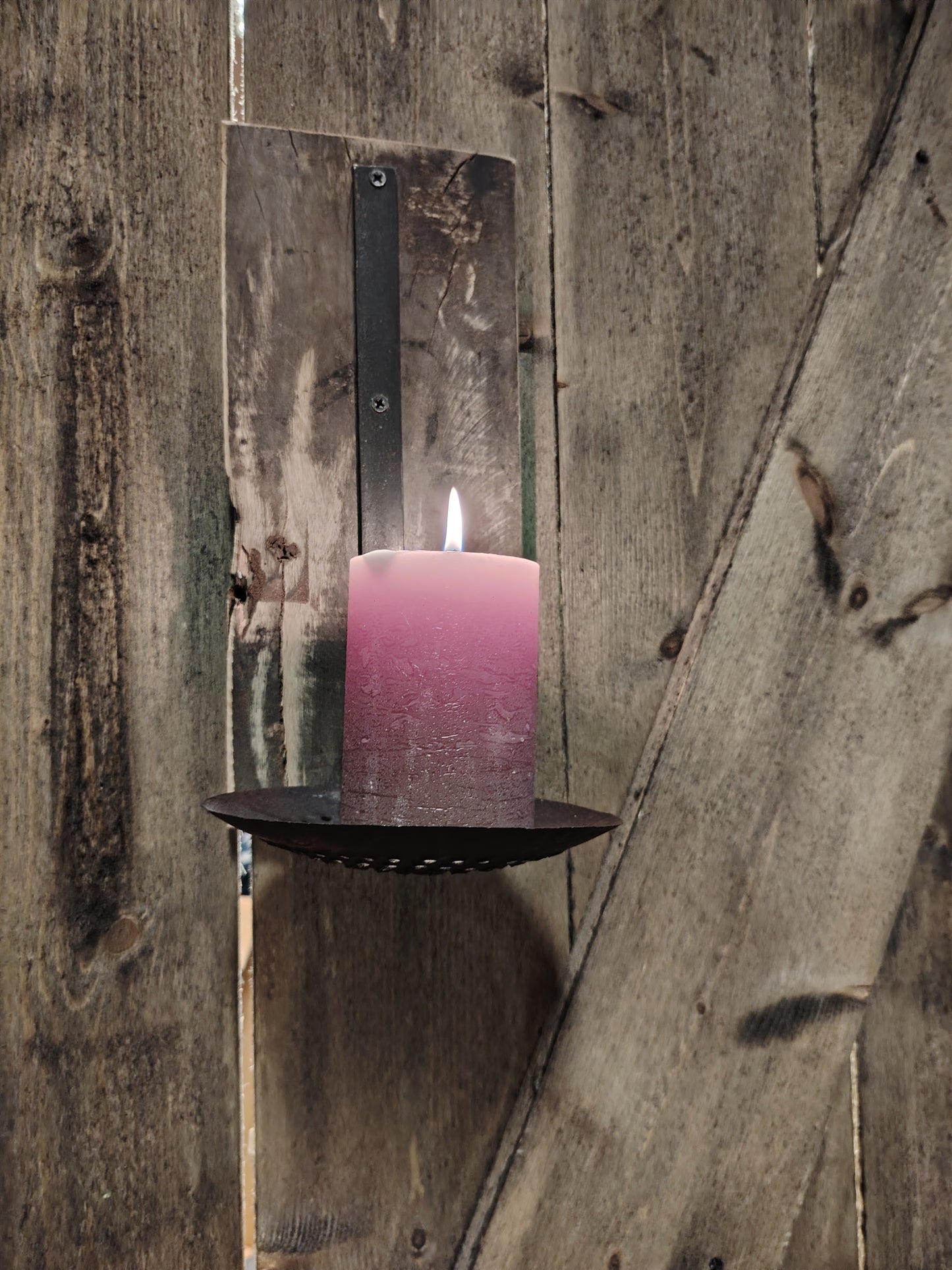 Rustikk Vegglysestake