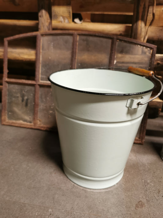 Vintage emaljert bøtte. Nr1