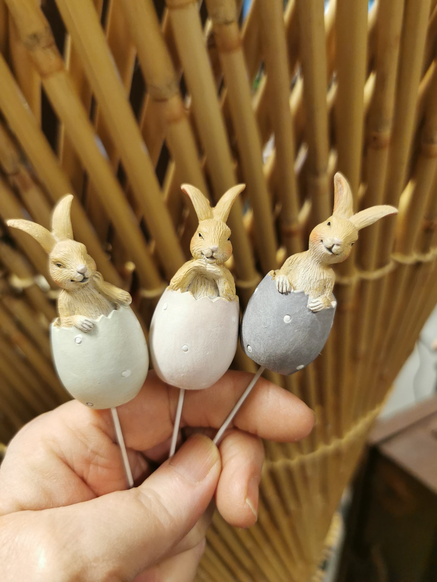 Kaninvenner i egg på stick.