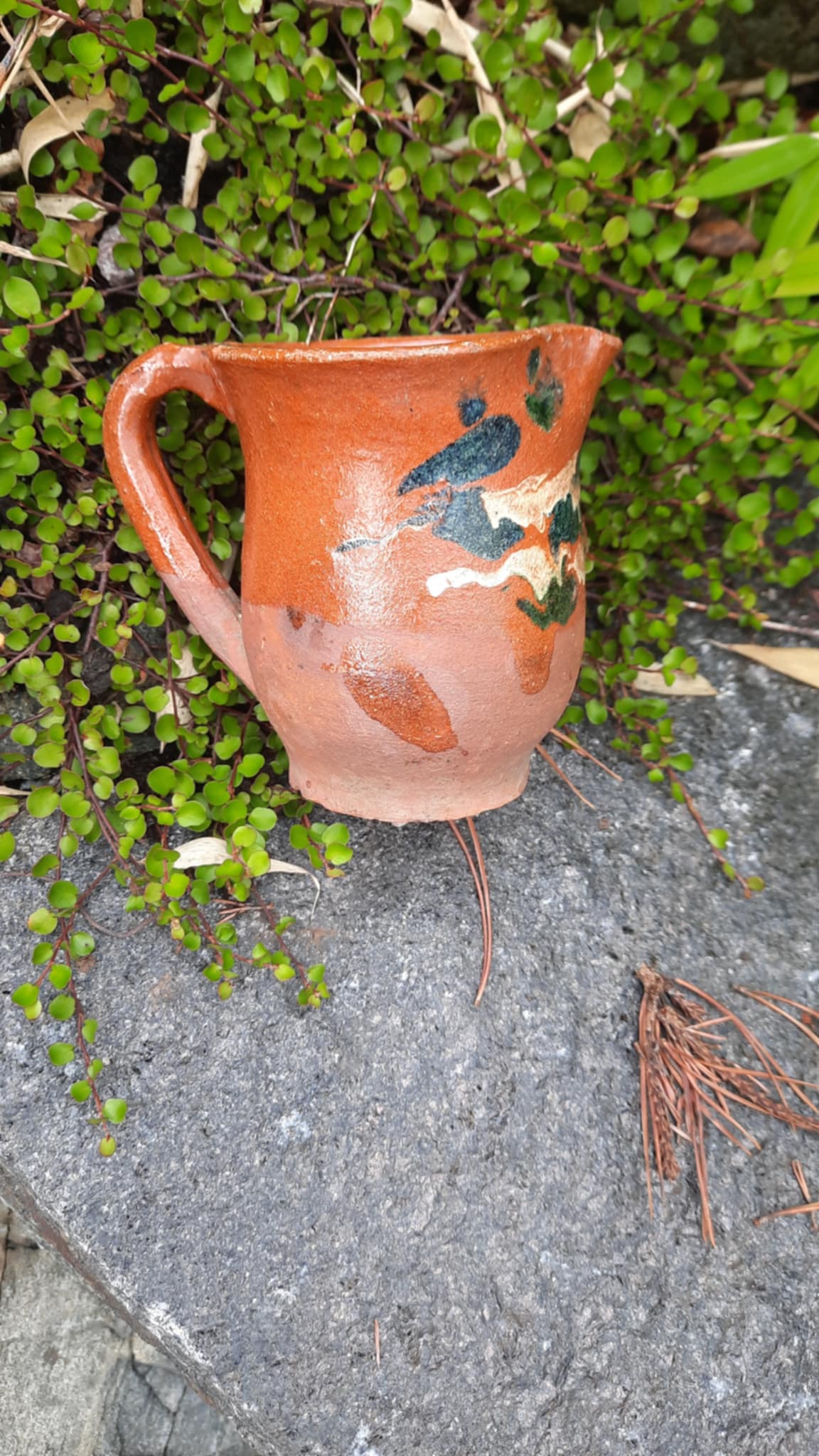 Nydelig liten vintage mugge/krukke fra Belgia.