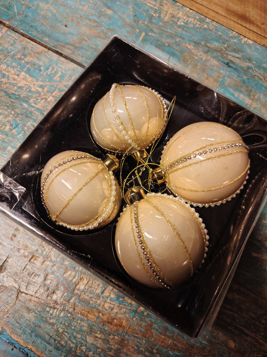 4 pk Julekuler i Glass