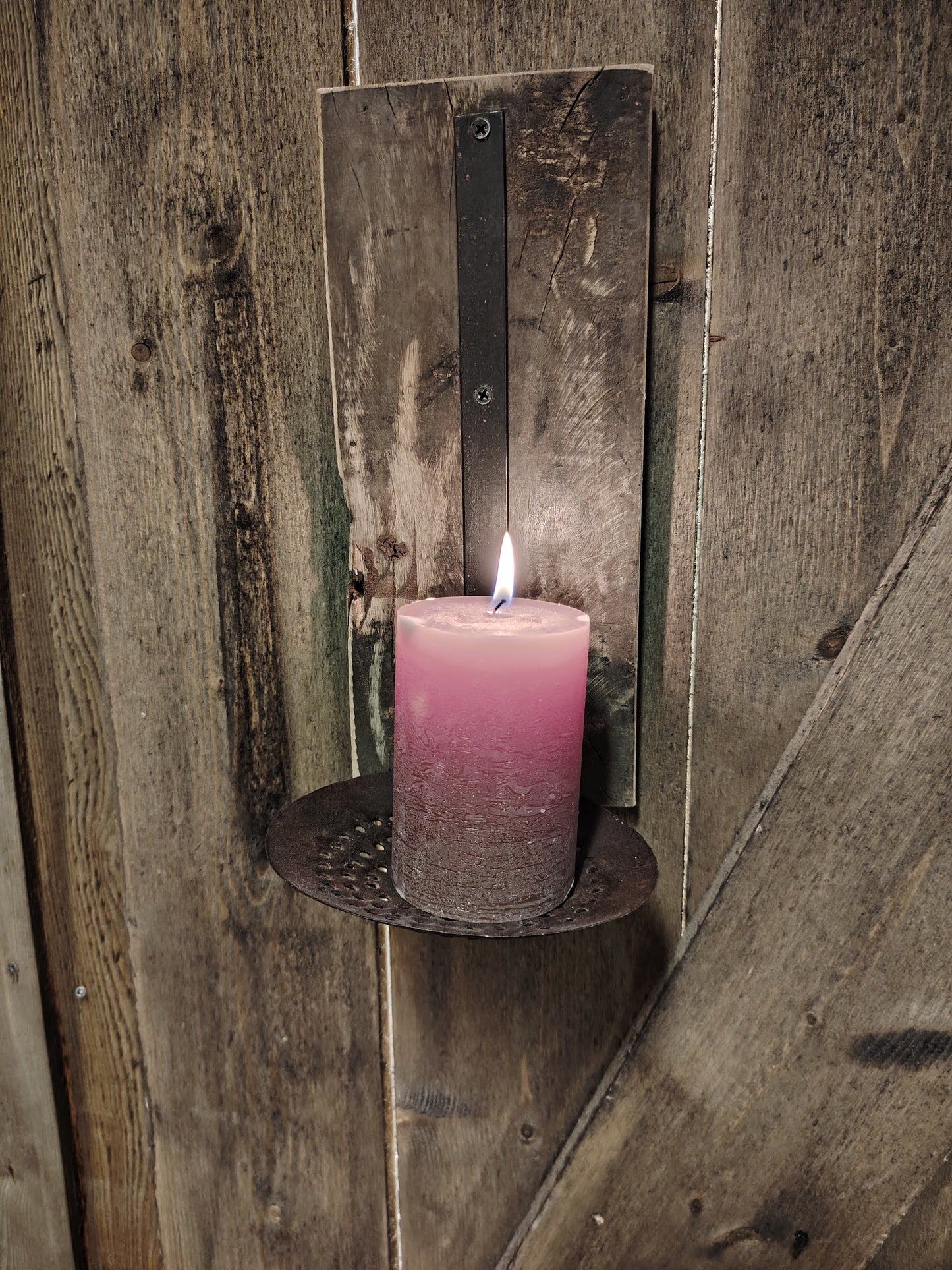 Rustikk Vegglysestake