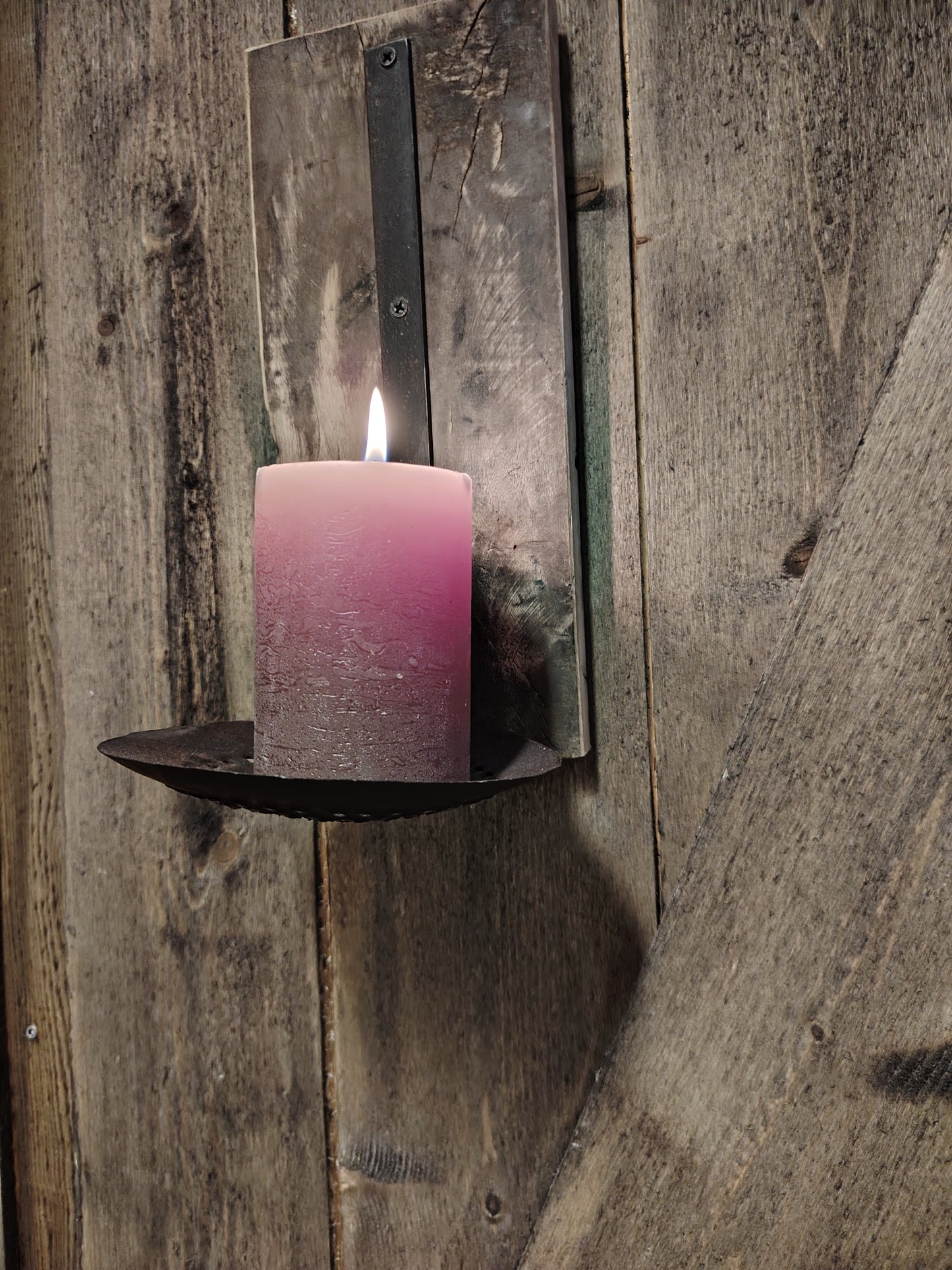 Rustikk Vegglysestake