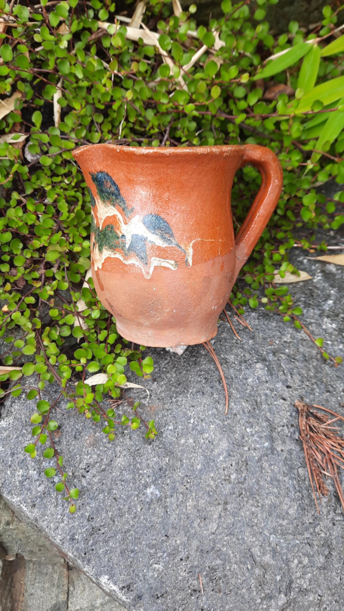 Nydelig liten vintage mugge/krukke fra Belgia.
